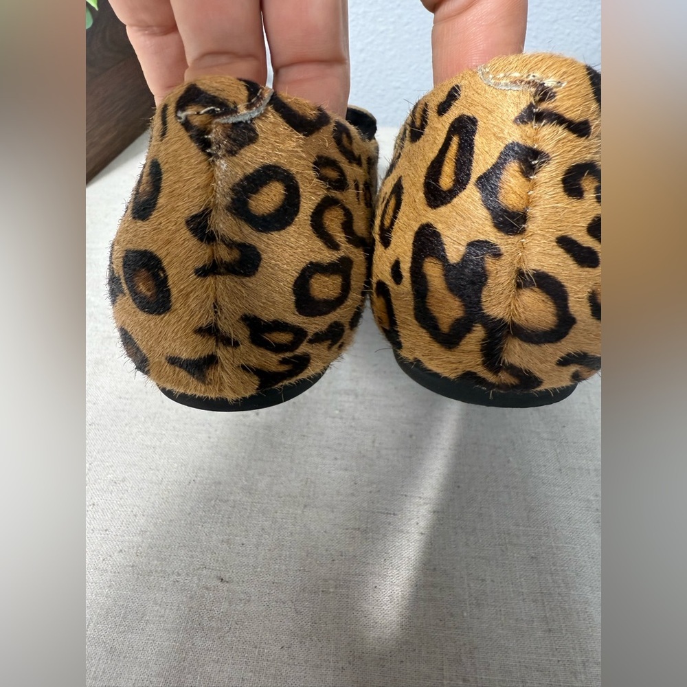 Jeffry Campbell Leopard Print Calf Hair Fur Pointy Toe Flats Womens Size 6.5 M - Picture 5 of 7